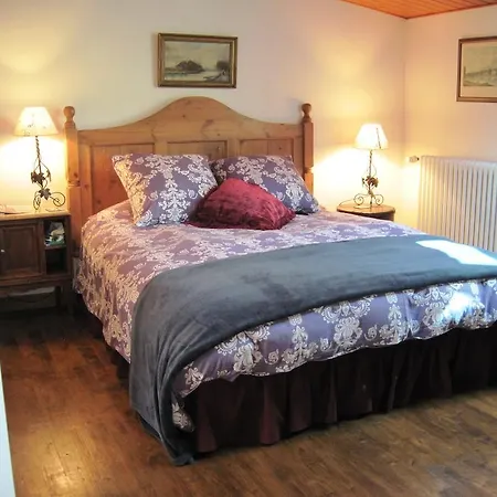 Cynlyns Le Ruisseau Dans Le Marais Bed & Breakfast Saint-Savinien