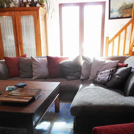 Cynlyns Le Ruisseau Dans Le Marais Bed & Breakfast Saint-Savinien